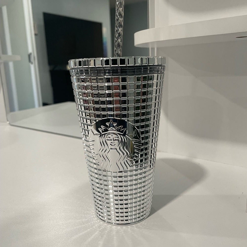 Starbucks 16 oz Metallic Silver Grid Tumbler